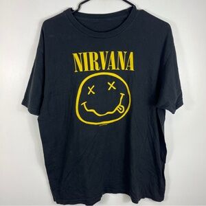Nirvana Smiley Face  T-Shirt Kurt Cobain Grunge Band Tee Fit Med Retro 2018